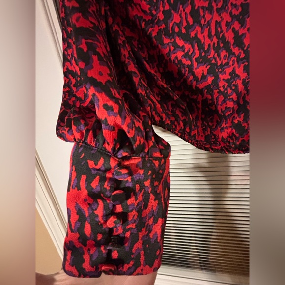 Express Red & Black Abstract Blouse - Picture 8 of 9